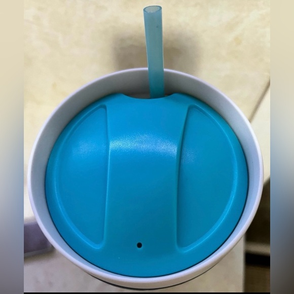 COOL GEAR  24 oz Callisto Clear Chiller with Straw - Picture 5 of 6